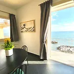 Bright With Sea View Balcony Διαμέρισμα