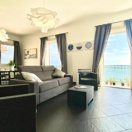 Bright With Sea View Balcony *
